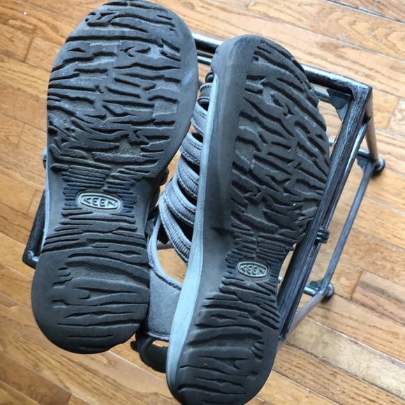 Keen Waterproof Hiking Sandals - Picture 4 of 6